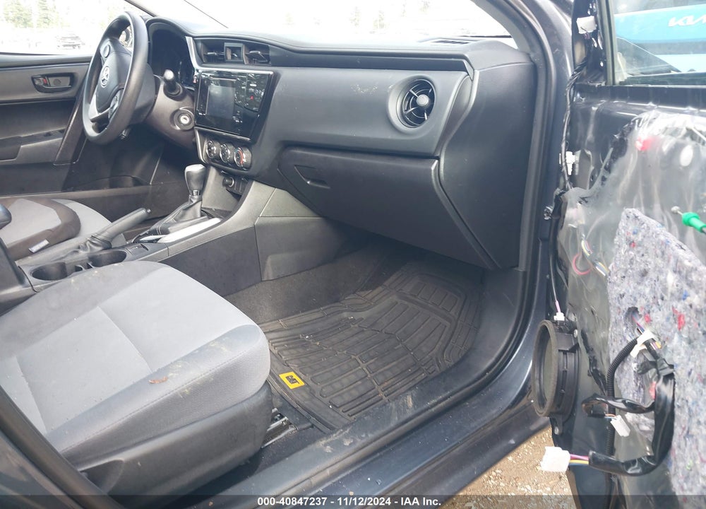 2017 TOYOTA COROLLA L VIN: 2T1BURHE1HC856880
