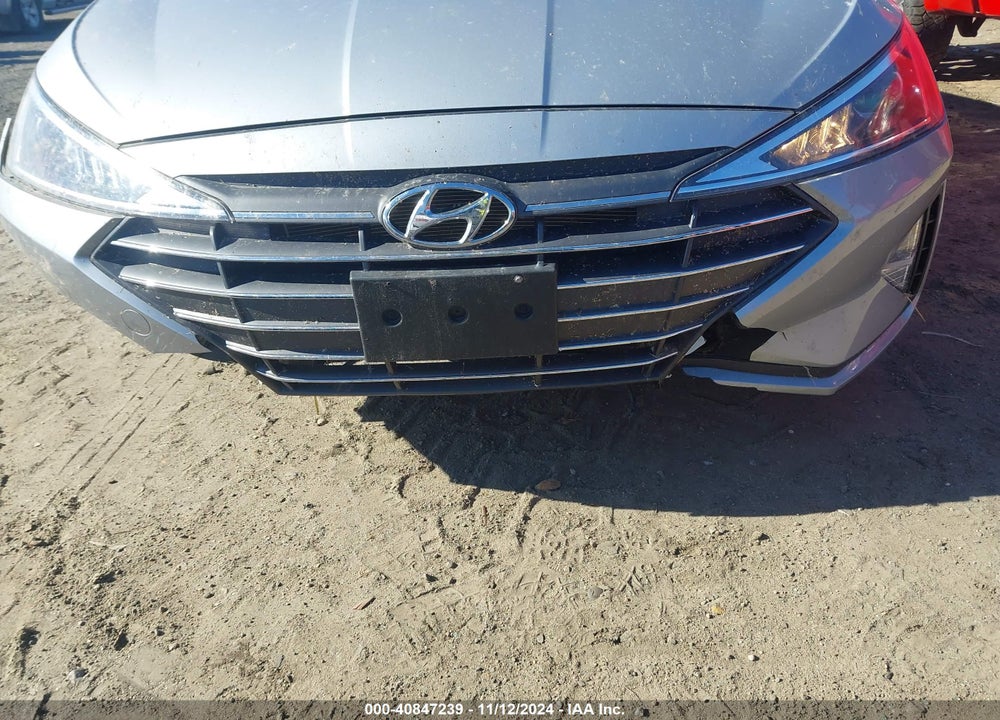 2020 HYUNDAI ELANTRA SEL VIN: KMHD84LF2LU927429