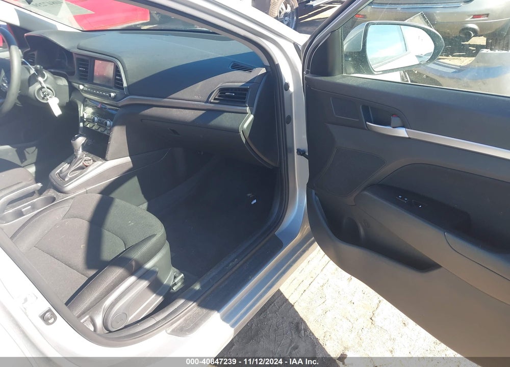 2020 HYUNDAI ELANTRA SEL VIN: KMHD84LF2LU927429