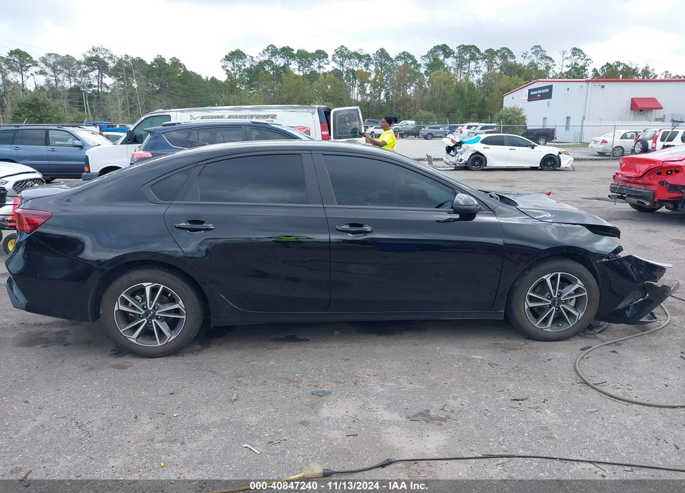 2023 KIA FORTE VIN: 3KPF24AD3PE630643