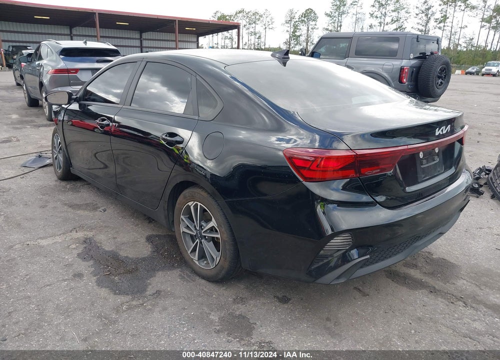 2023 KIA FORTE VIN: 3KPF24AD3PE630643