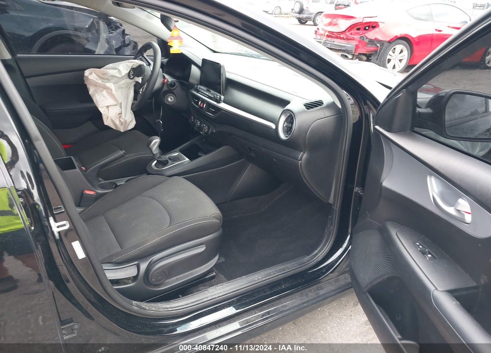 2023 KIA FORTE VIN: 3KPF24AD3PE630643