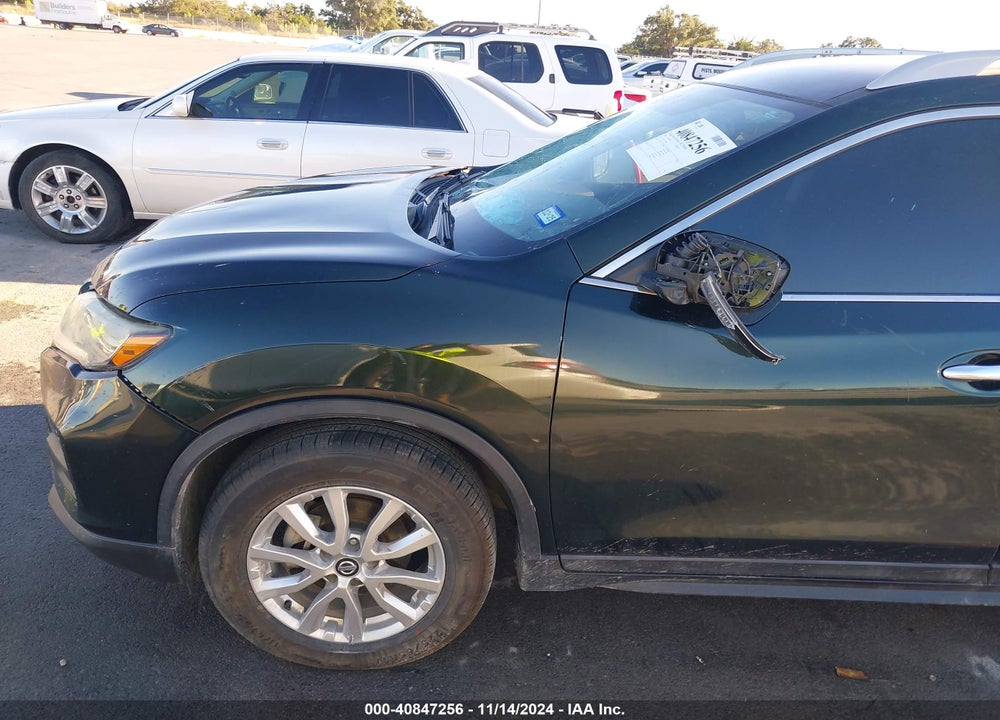 2018 NISSAN ROGUE SV VIN: 5N1AT2MT5JC722474