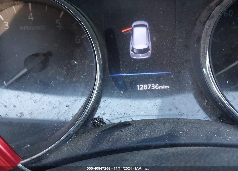 2018 NISSAN ROGUE SV VIN: 5N1AT2MT5JC722474