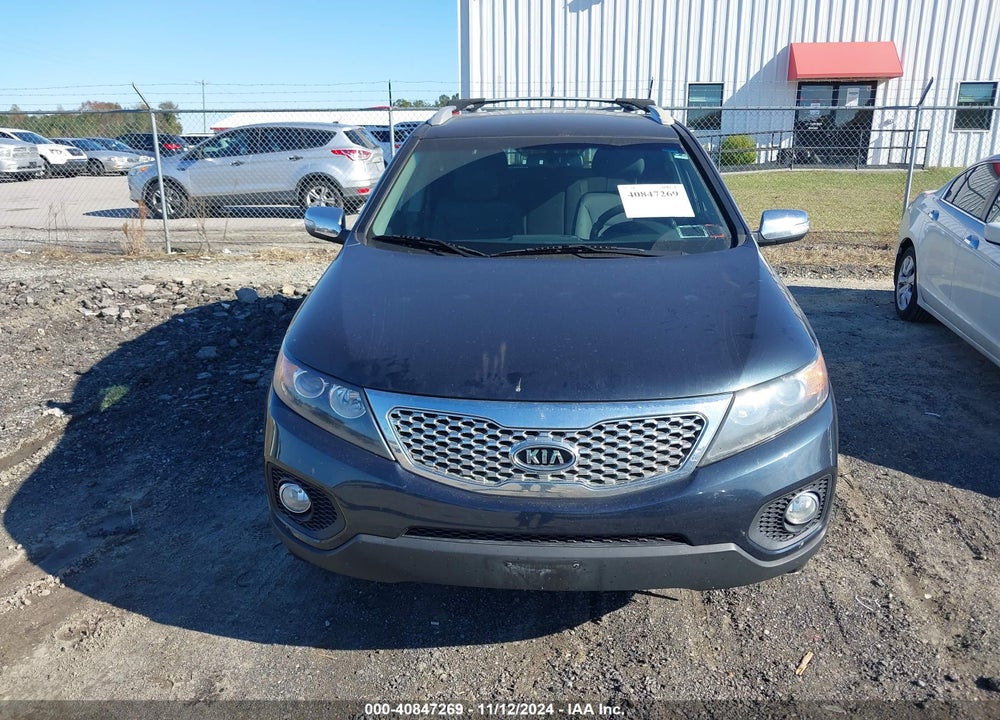 2013 KIA SORENTO LX VIN: 5XYKT3A66DG322971