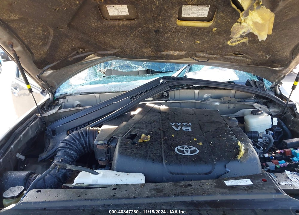 2006 TOYOTA 4RUNNER SR5 V6 VIN: JTEBU14R360092690