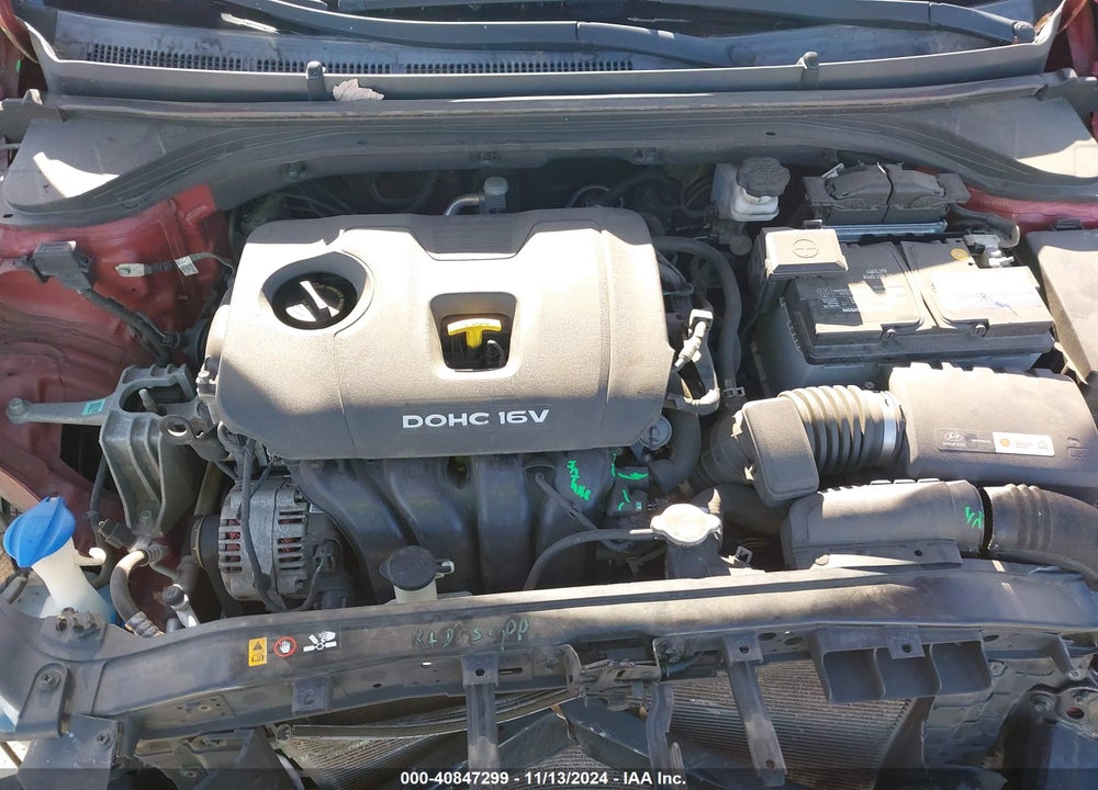 2017 HYUNDAI ELANTRA SE VIN: 5NPD84LF7HH148436