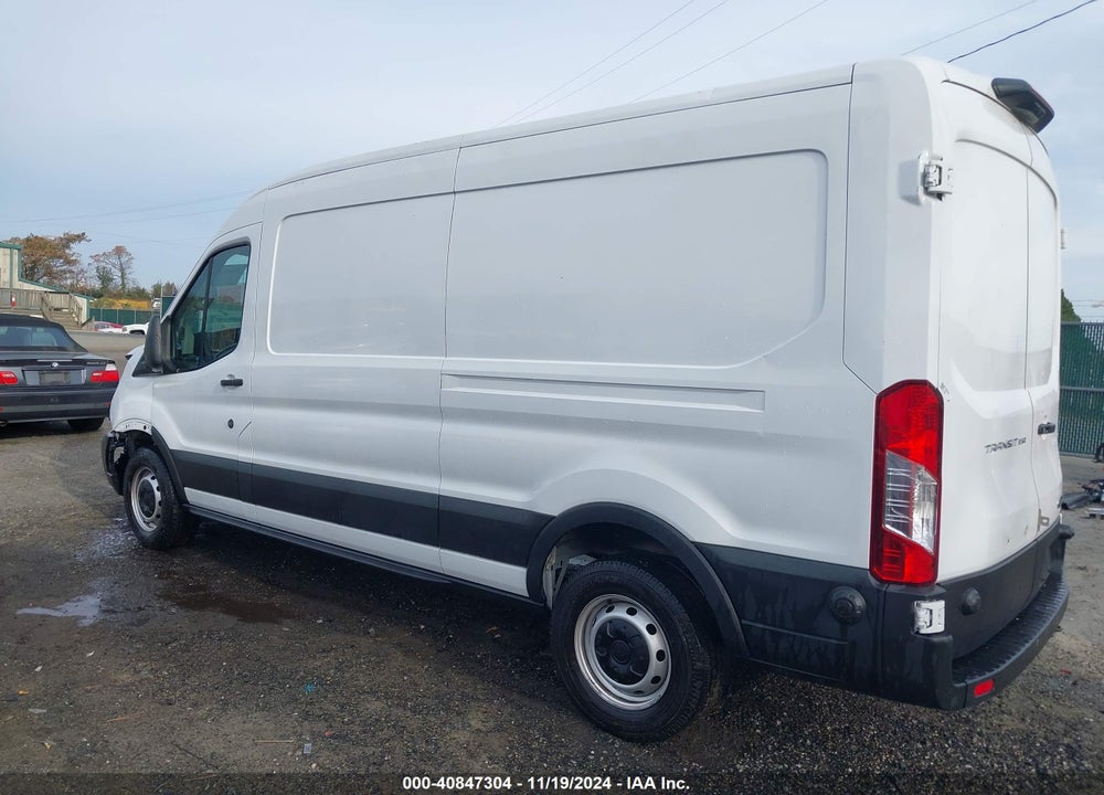 2022 FORD TRANSIT-250 CARGO VAN VIN: 1FTBR1C8XNKA26218