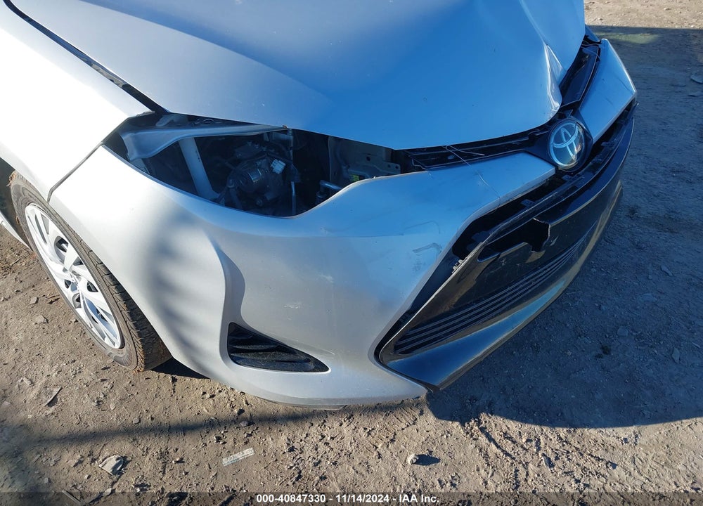 2017 TOYOTA COROLLA LE VIN: 5YFBURHE2HP710827