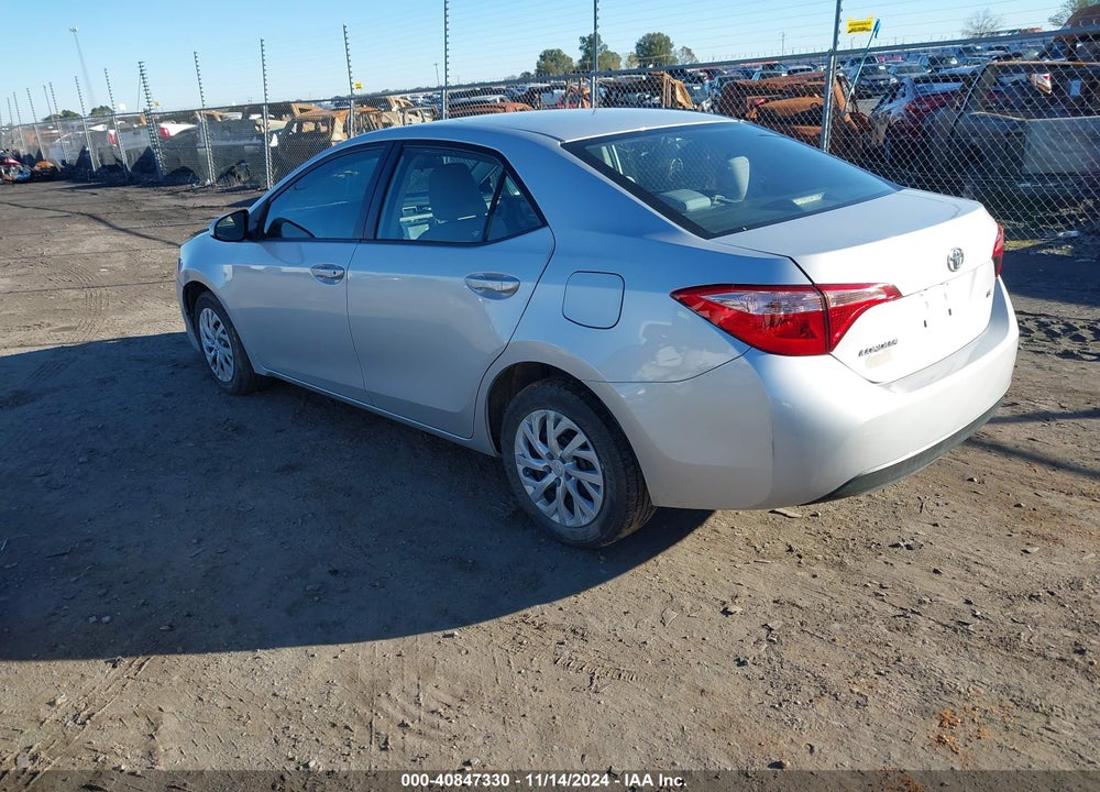 2017 TOYOTA COROLLA LE VIN: 5YFBURHE2HP710827