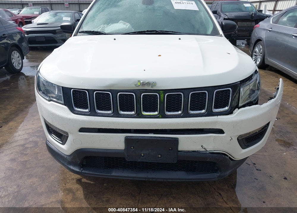2018 JEEP COMPASS SPORT FWD VIN: 3C4NJCAB8JT438936