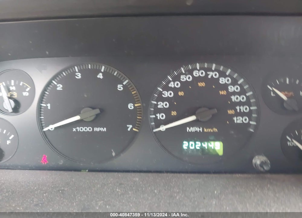 2002 JEEP GRAND CHEROKEE LAREDO VIN: 1J4GW48S92C302327