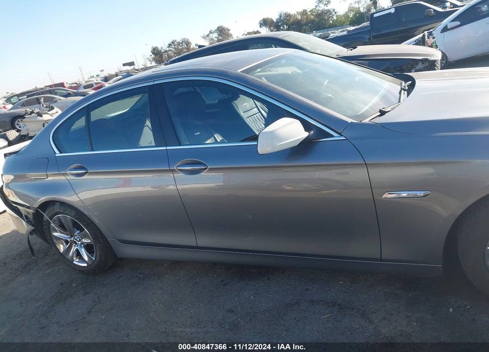 2012 BMW 528I VIN: WBAXG5C59CDX03542