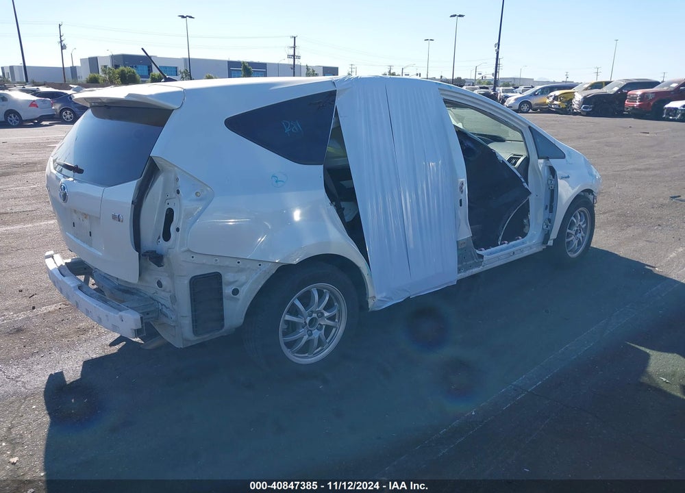2017 TOYOTA PRIUS V TWO VIN: JTDZN3EU5HJ062991