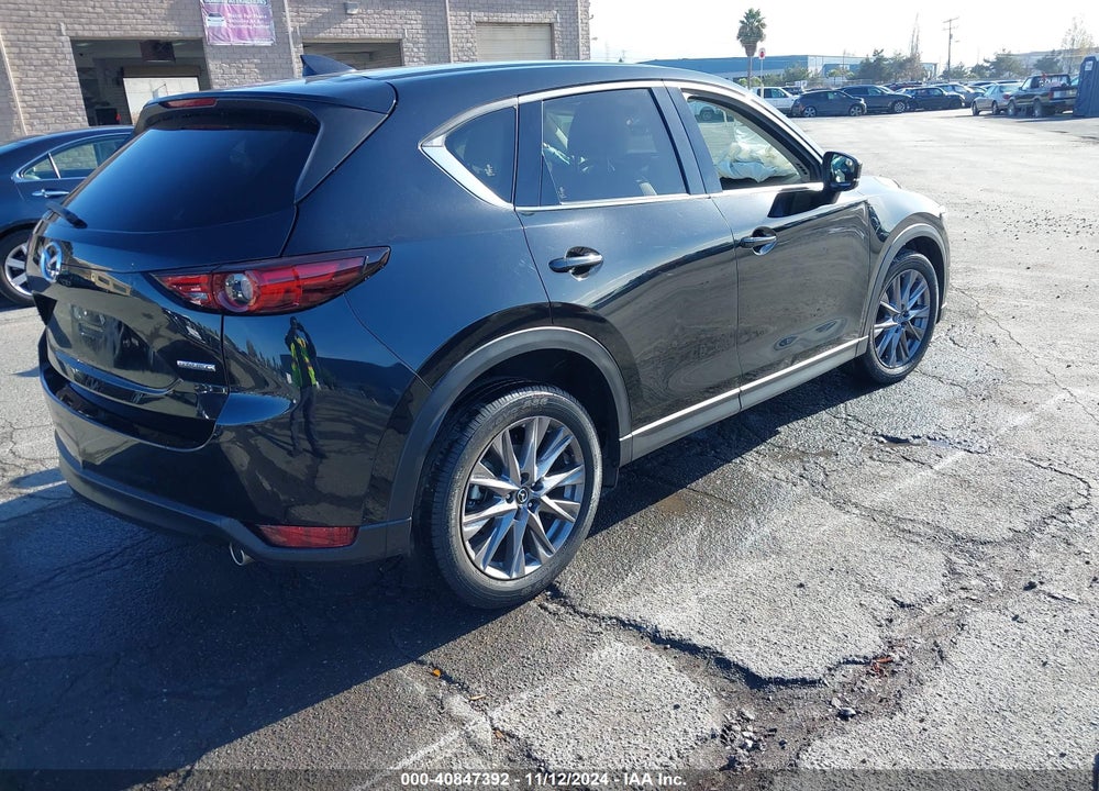 2021 MAZDA CX-5 GRAND TOURING VIN: JM3KFBDM4M0329586