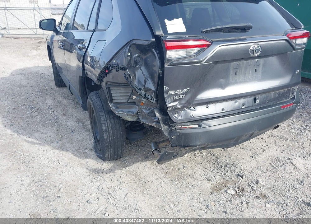 2019 TOYOTA RAV4 LE VIN: 2T3H1RFV6KW056224