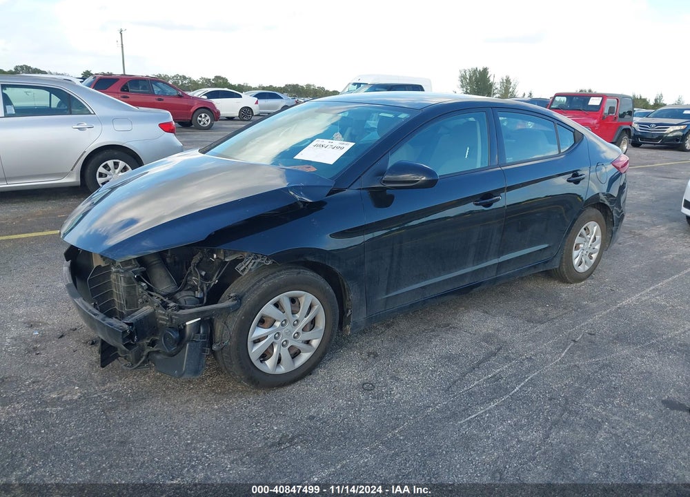 2018 HYUNDAI ELANTRA SE VIN: 5NPD74LF0JH277806