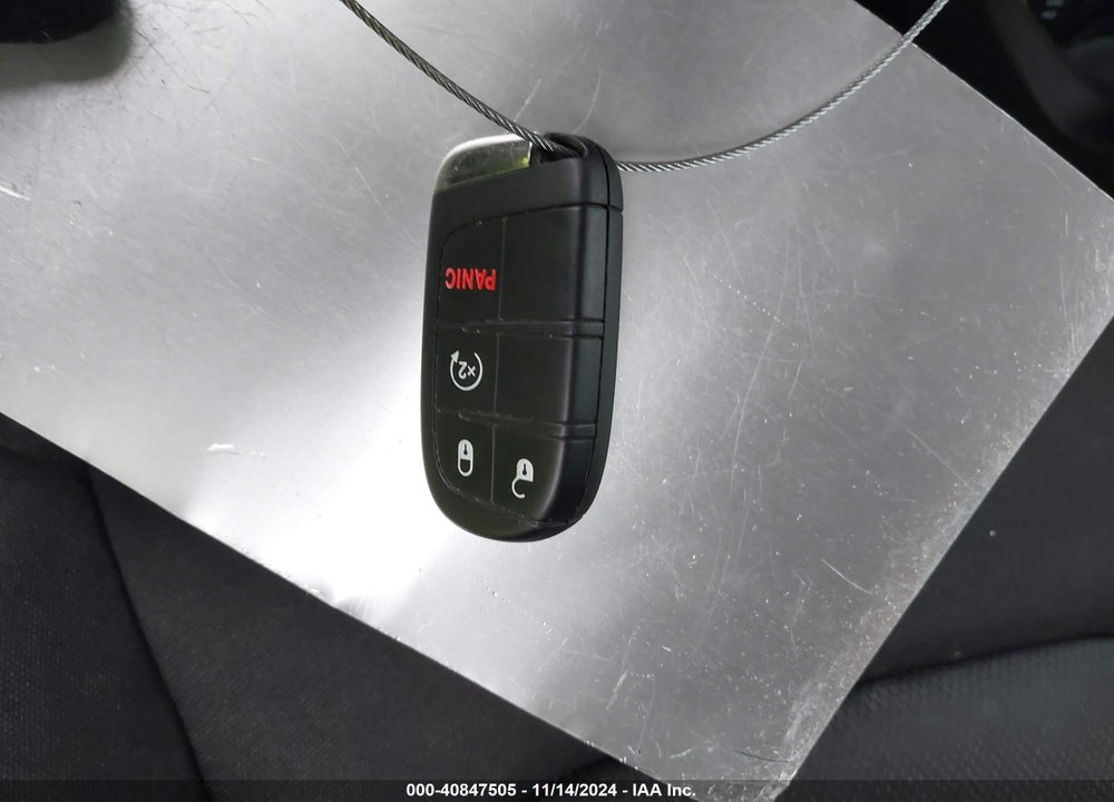 2015 JEEP RENEGADE LATITUDE VIN: ZACCJBBT1FPB83568
