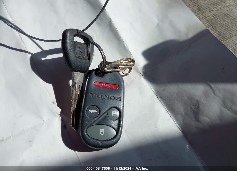 2001 HONDA ACCORD 2.3 EX VIN: 1HGCG56671A123325