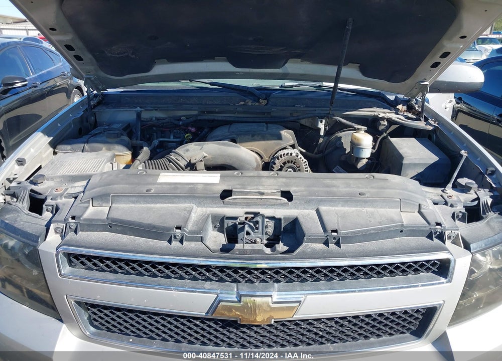 2007 CHEVROLET TAHOE LT VIN: 1GNEC13J47J105143