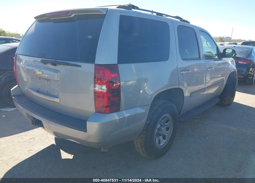 2007 CHEVROLET TAHOE LT VIN: 1GNEC13J47J105143