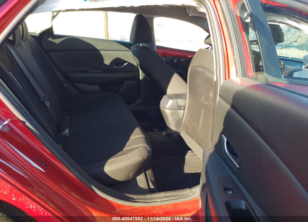 2021 HYUNDAI ELANTRA SEL VIN: 5NPLS4AGXMH029377