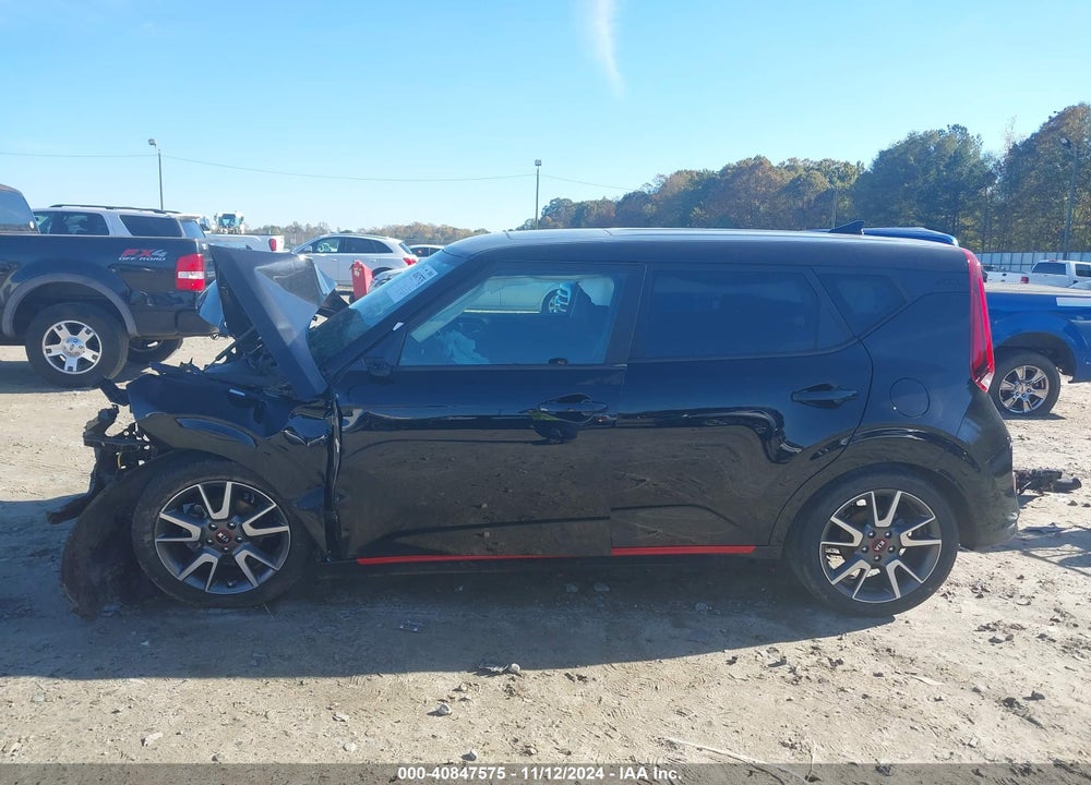 2021 KIA SOUL GT LINE VIN: KNDJ63AU2M7777170