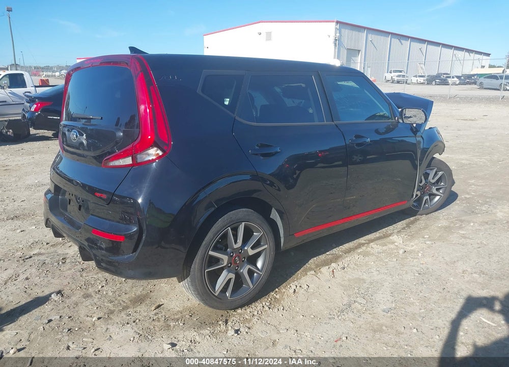 2021 KIA SOUL GT LINE VIN: KNDJ63AU2M7777170