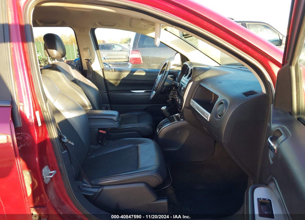 2016 JEEP COMPASS LATITUDE VIN: 1C4NJDEB8GD598488
