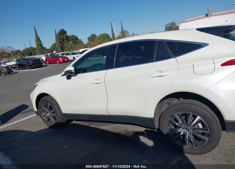 2022 TOYOTA VENZA LE VIN: JTEAAAAH0NJ093188