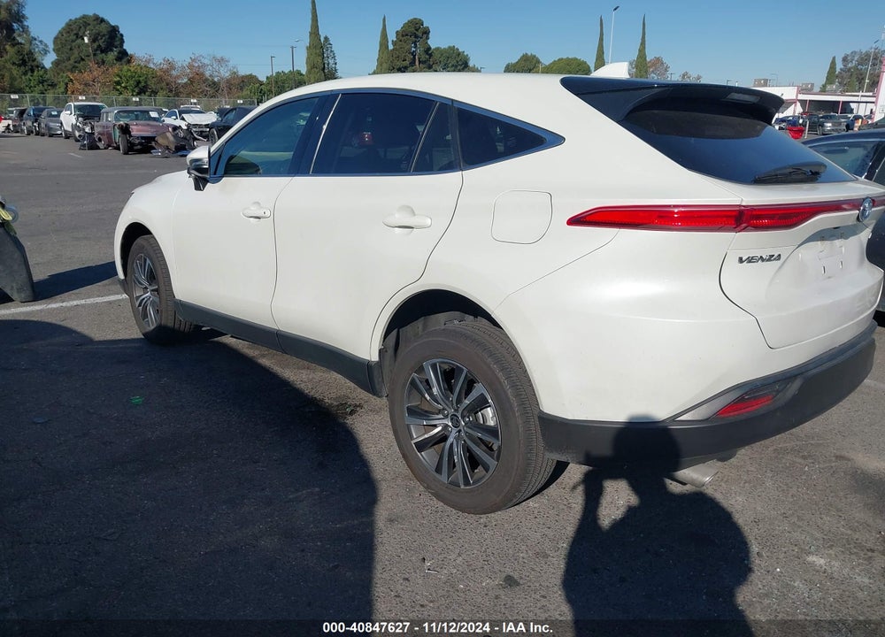2022 TOYOTA VENZA LE VIN: JTEAAAAH0NJ093188