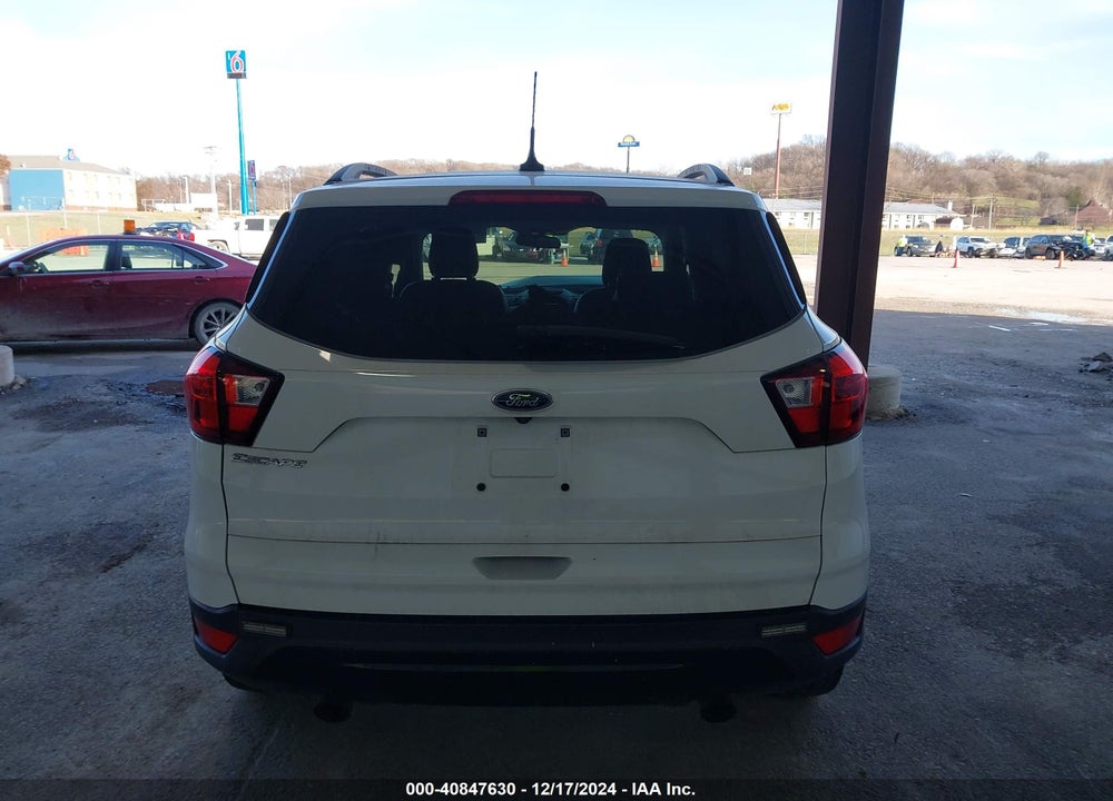 2019 FORD ESCAPE SE VIN: 1FMCU9GD5KUB50952