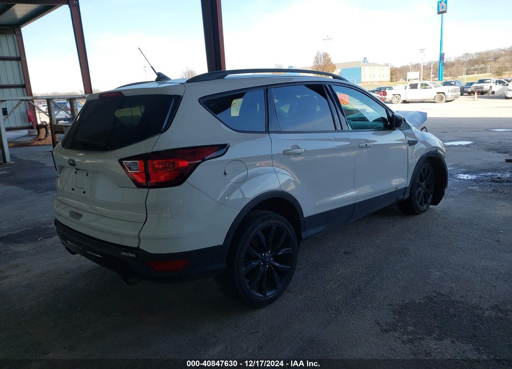 2019 FORD ESCAPE SE VIN: 1FMCU9GD5KUB50952