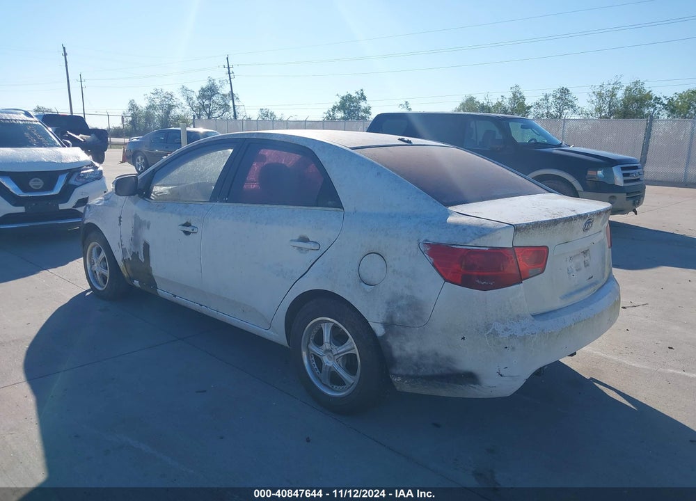 2010 KIA FORTE EX VIN: KNAFU4A27A5836198