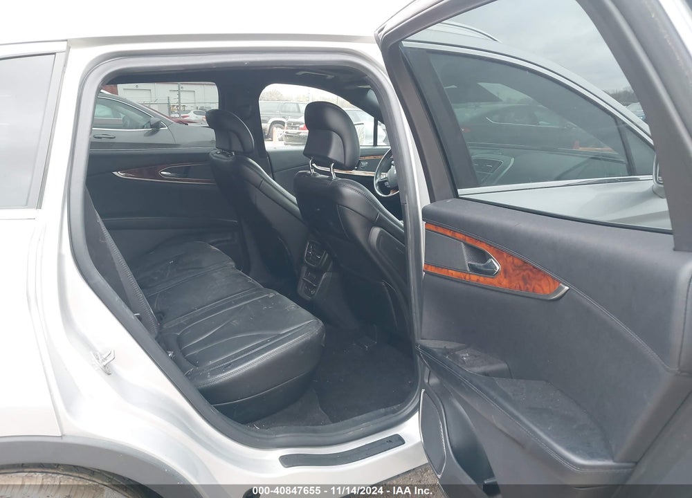 2016 LINCOLN MKX RESERVE VIN: 2LMTJ6LR7GBL53593