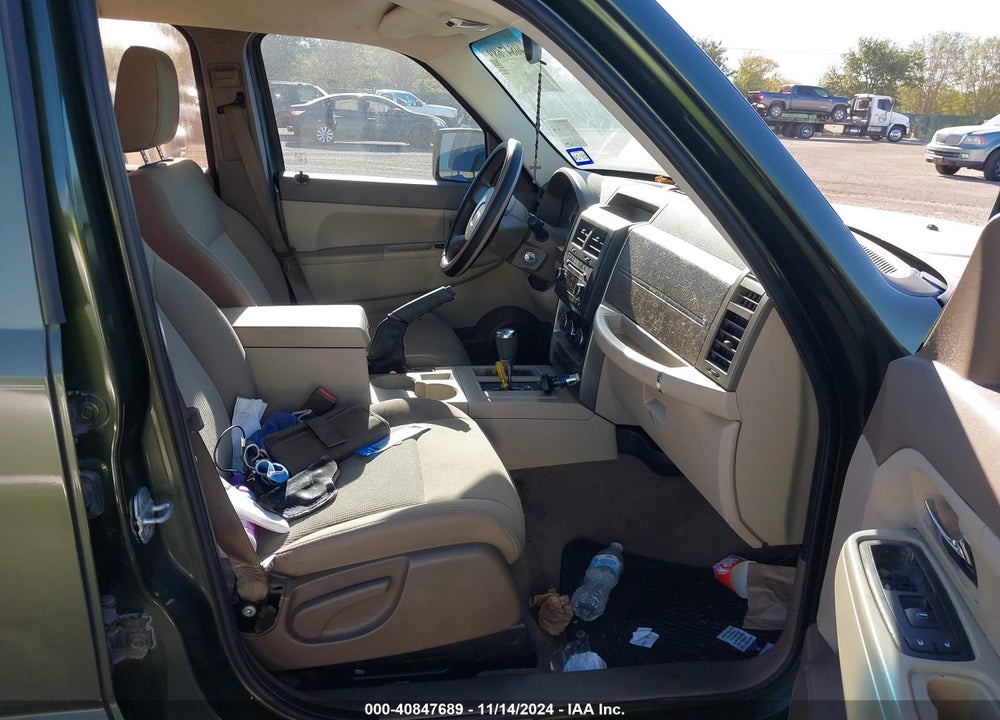 2009 JEEP LIBERTY SPORT VIN: 1J8GP28K19W525180