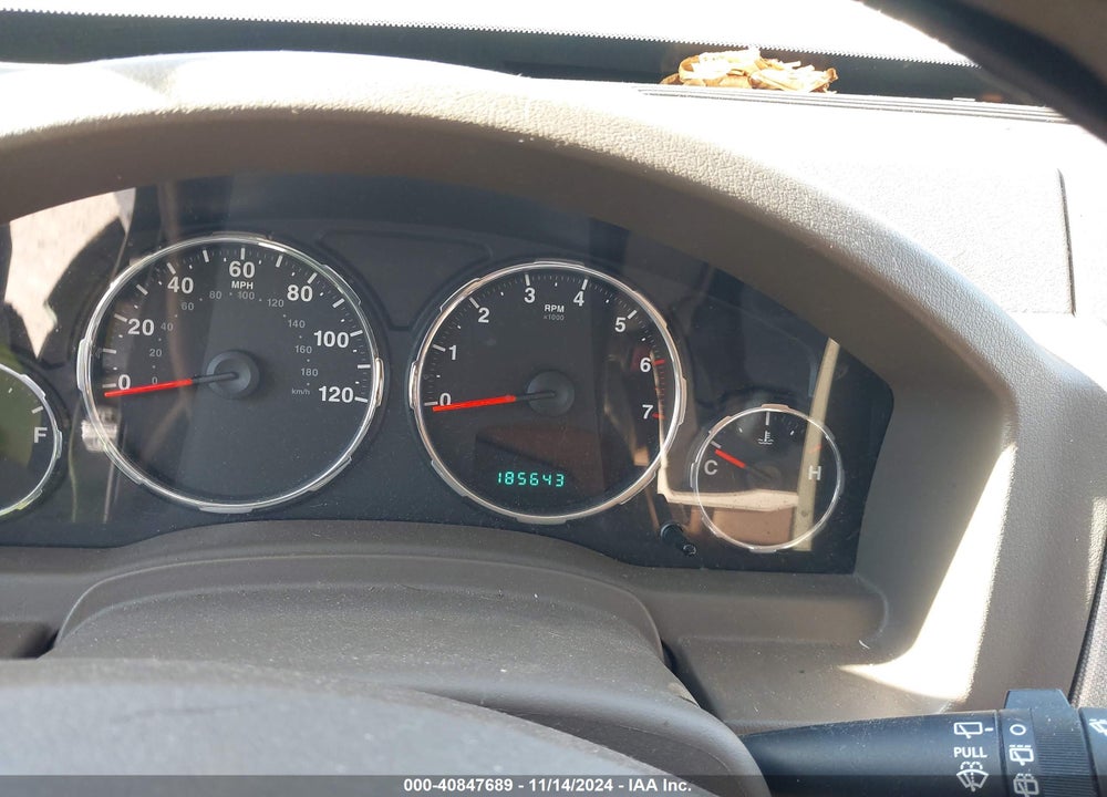 2009 JEEP LIBERTY SPORT VIN: 1J8GP28K19W525180