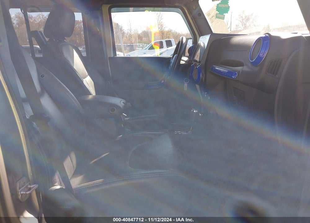 2016 JEEP WRANGLER UNLIMITED SAHARA VIN: 1C4BJWEGXGL152407