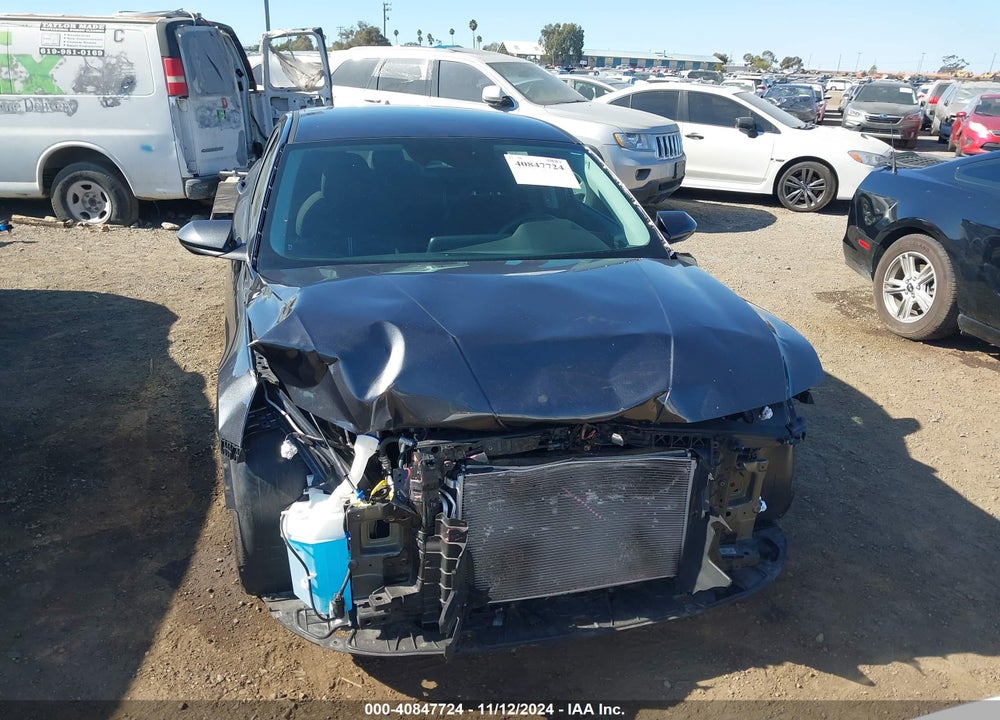 2021 HYUNDAI ELANTRA SEL VIN: 5NPLS4AG1MH005663