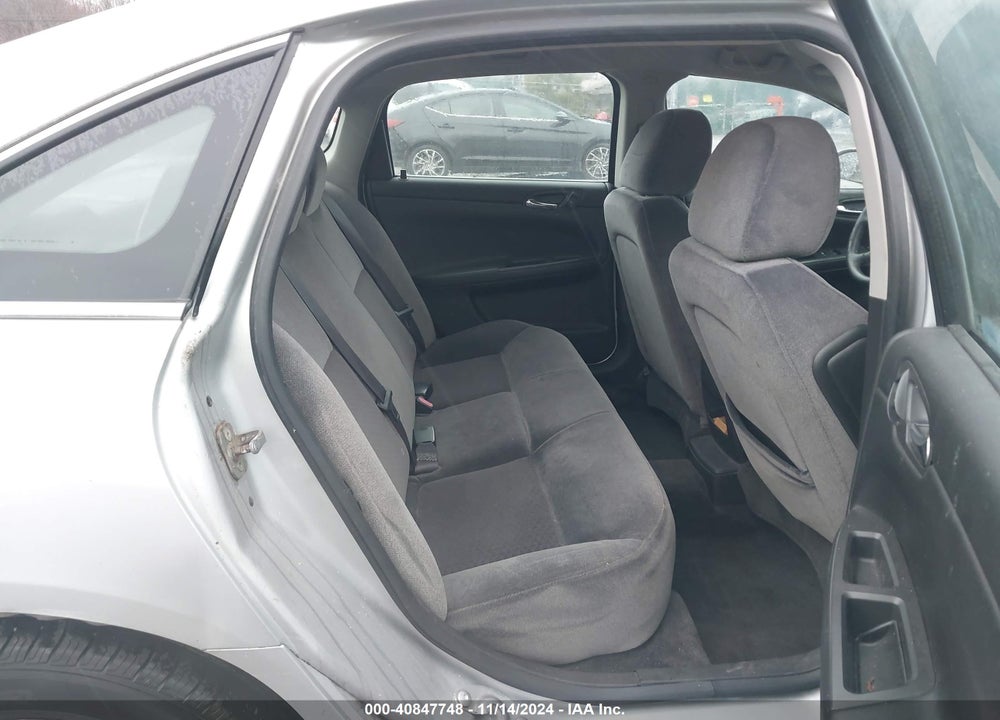2010 CHEVROLET IMPALA LS VIN: 2G1WA5EK3A1126687