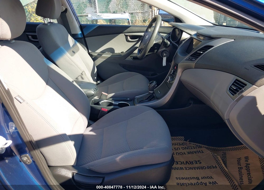 2016 HYUNDAI ELANTRA SE VIN: 5NPDH4AE0GH682158