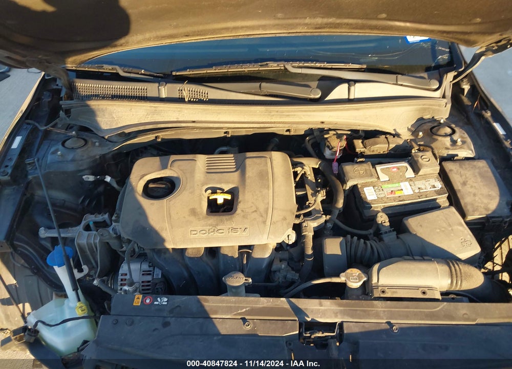 2019 KIA FORTE LXS VIN: 3KPF24AD0KE138421