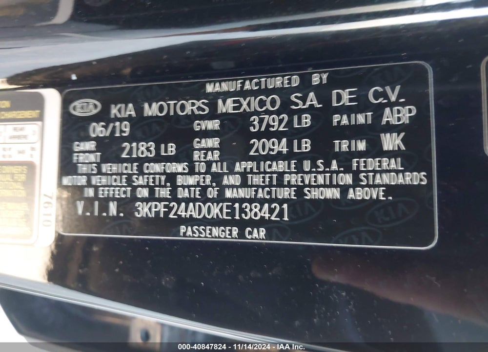 2019 KIA FORTE LXS VIN: 3KPF24AD0KE138421