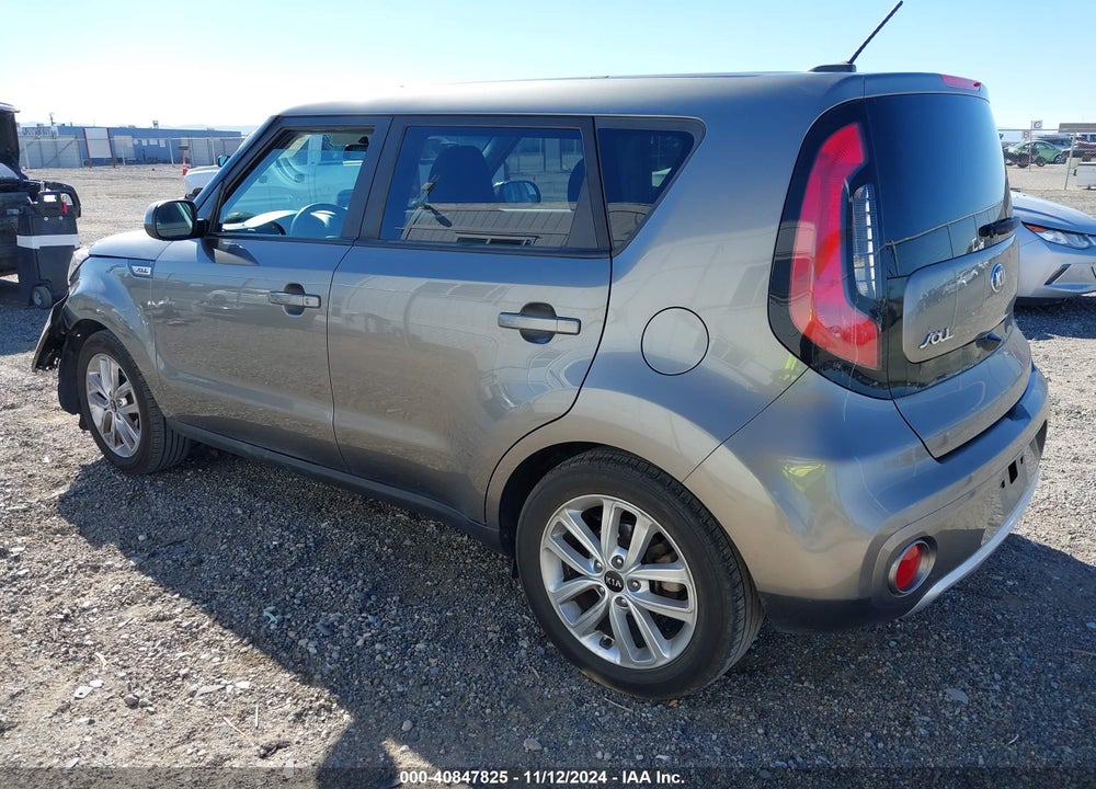 2018 KIA SOUL VIN: KNDJP3A53J7530211
