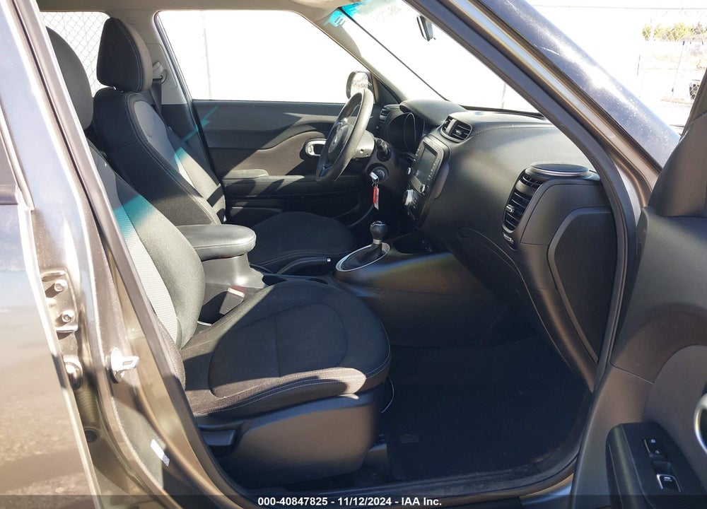 2018 KIA SOUL VIN: KNDJP3A53J7530211