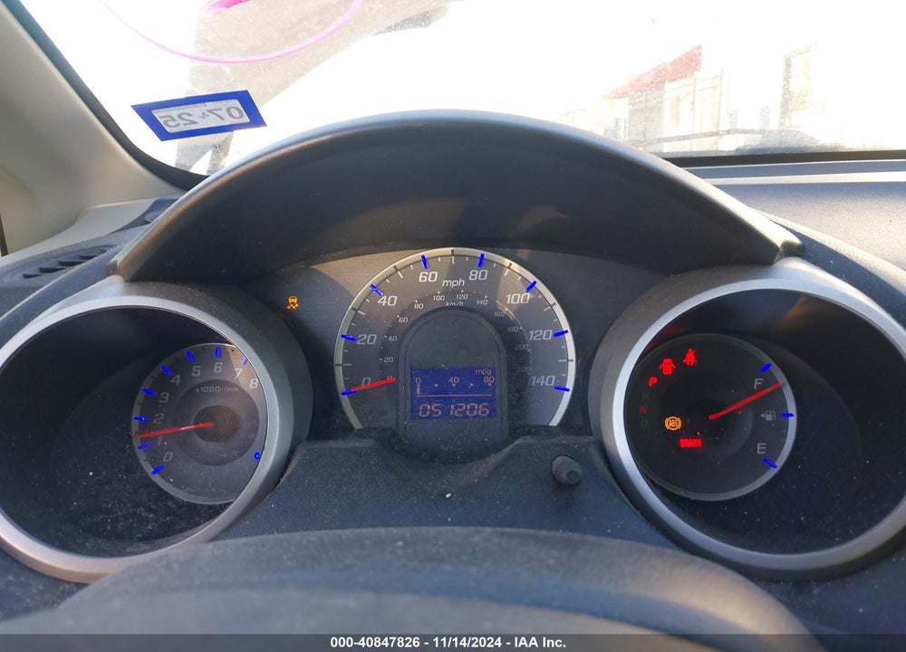 2013 HONDA FIT VIN: JHMGE8H39DC044188