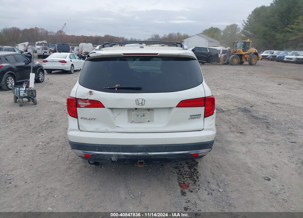 2017 HONDA PILOT TOURING VIN: 5FNYF6H94HB022281