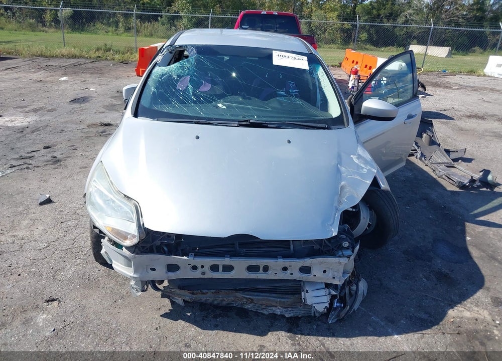 2012 FORD FOCUS VIN: 1FAHP3K22CL112211