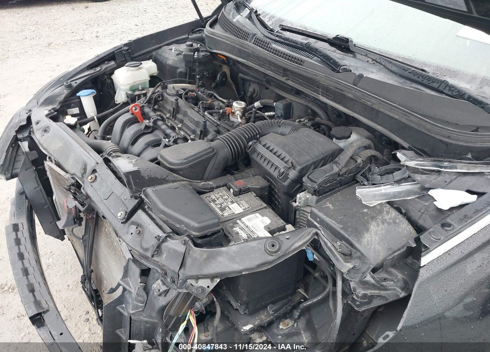 2014 HYUNDAI SONATA GLS VIN: 5NPEB4AC2EH884081