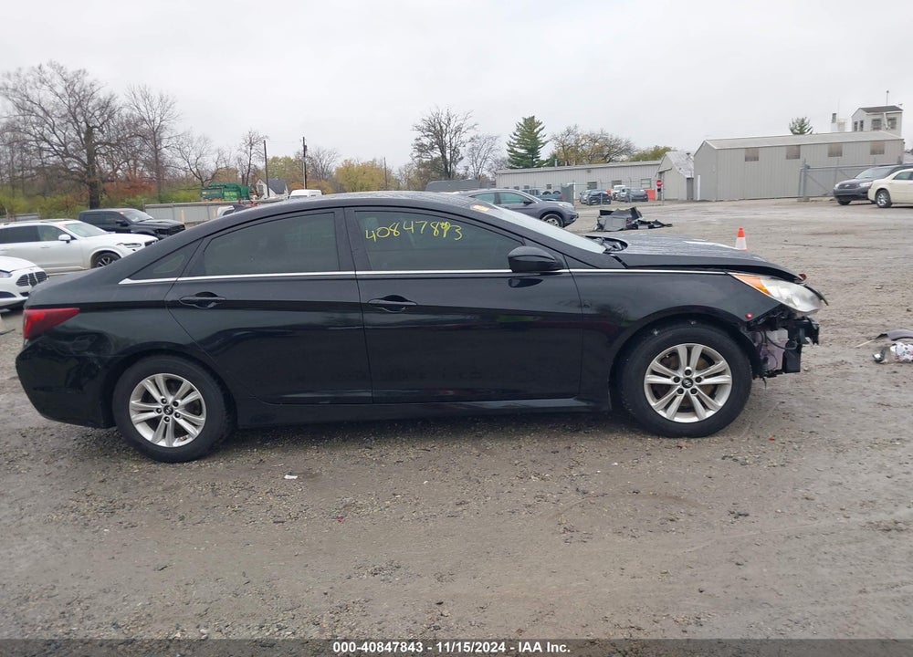 2014 HYUNDAI SONATA GLS VIN: 5NPEB4AC2EH884081